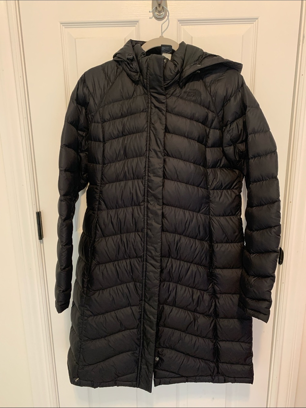 The North Face Women's Black Insulated Long Hooded Puffer Coat